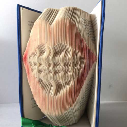 Sculpture - Tooth Book Fold